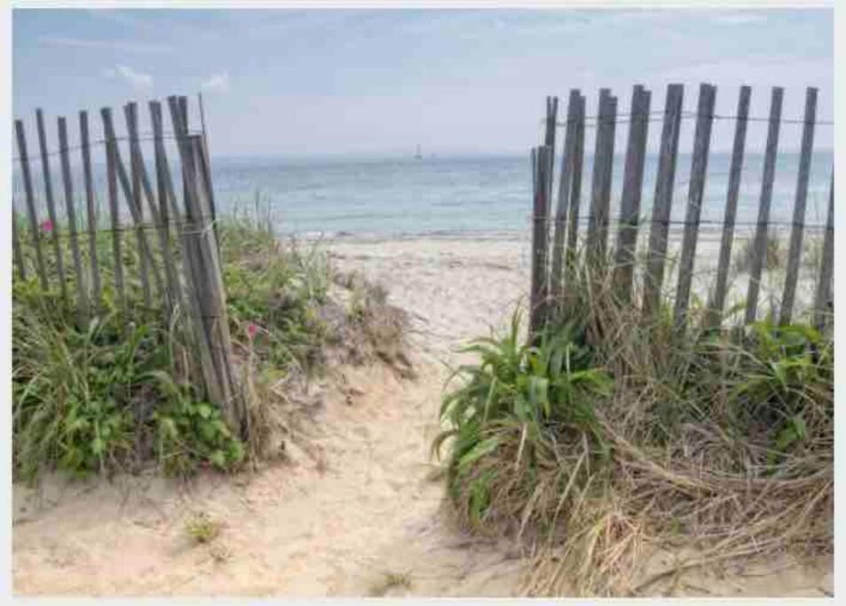 Charming Cottage Historic Falmouth Cape Cod Near Beach And Downtown 2Br 1Bath Deck מראה חיצוני תמונה