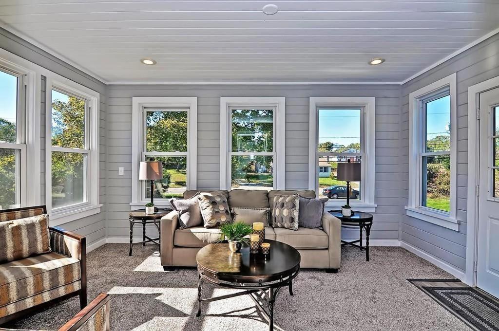 Charming Cottage Historic Falmouth Cape Cod Near Beach And Downtown 2Br 1Bath Deck מראה חיצוני תמונה